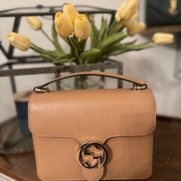 Gucci Interlocking G Small Leather Shoulder Bag - Picture 2 of 11